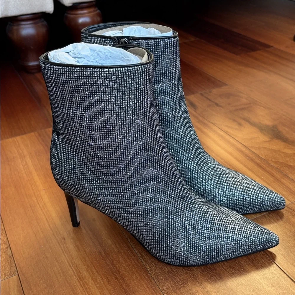 NWT Nine West boots